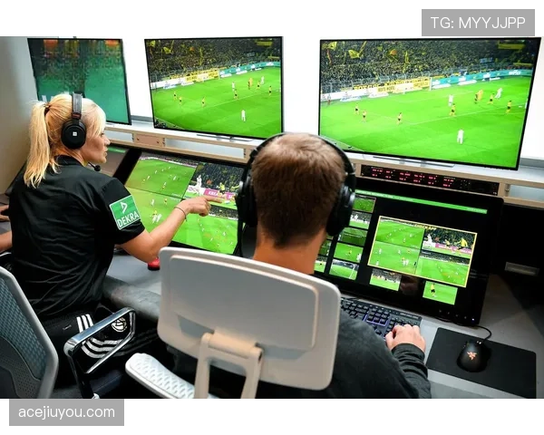 为什么禁区手球不 always 判点球？规则关键看这3点